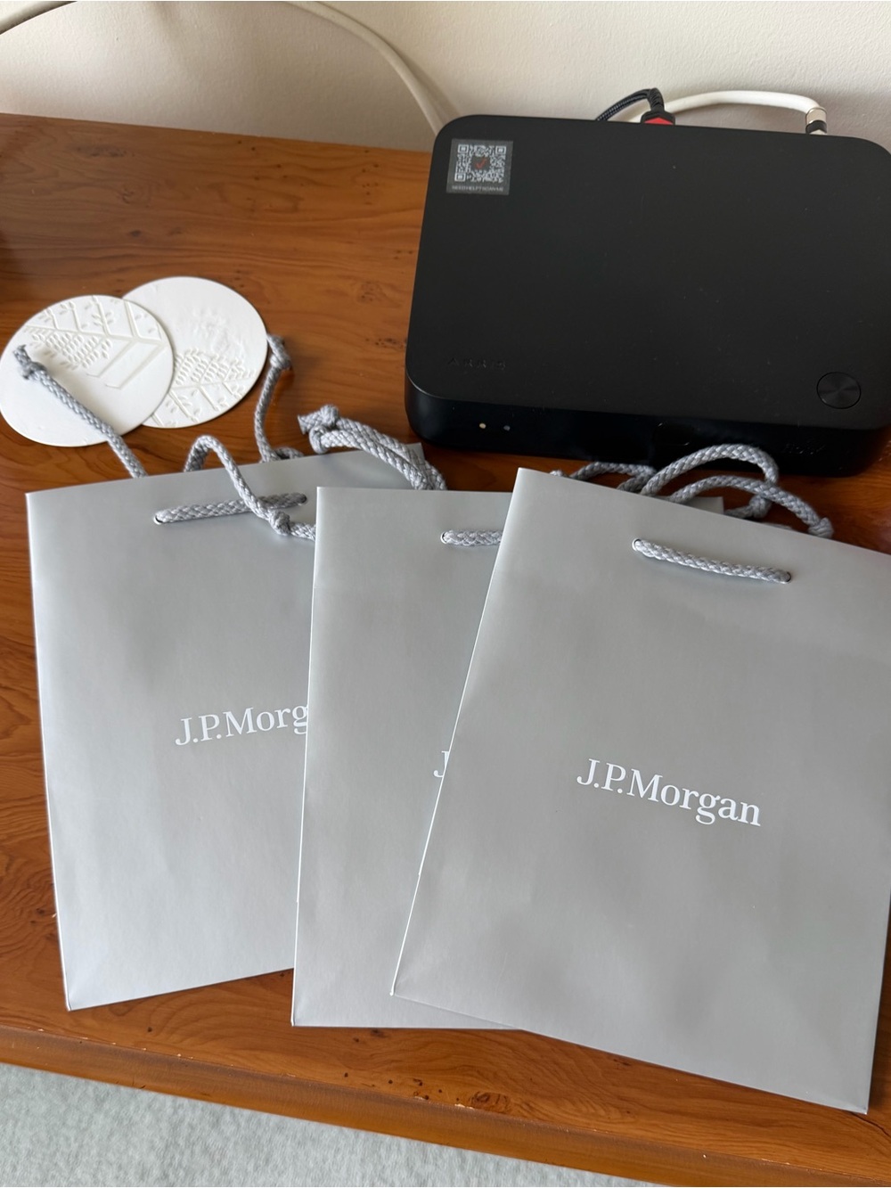 🗽3 New J.P. Morgan Gift Bags
